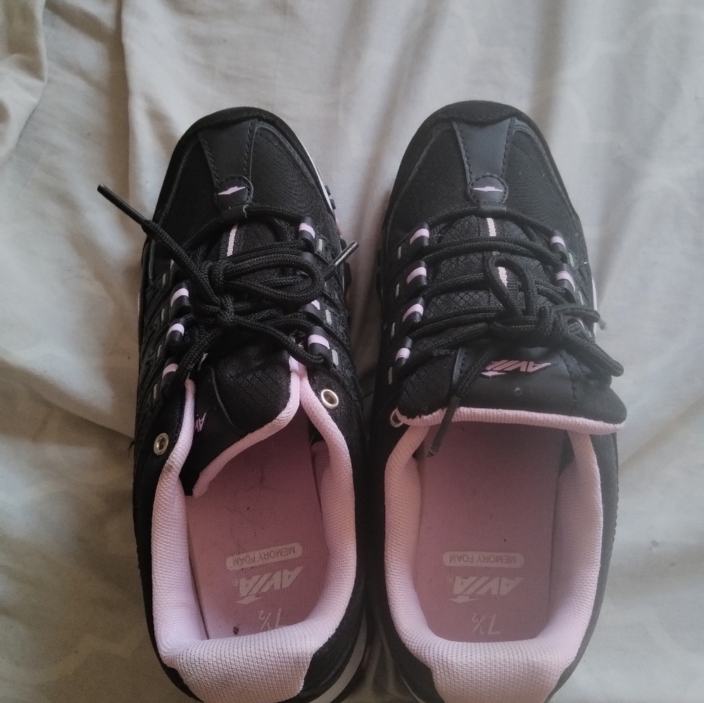 Running shoes